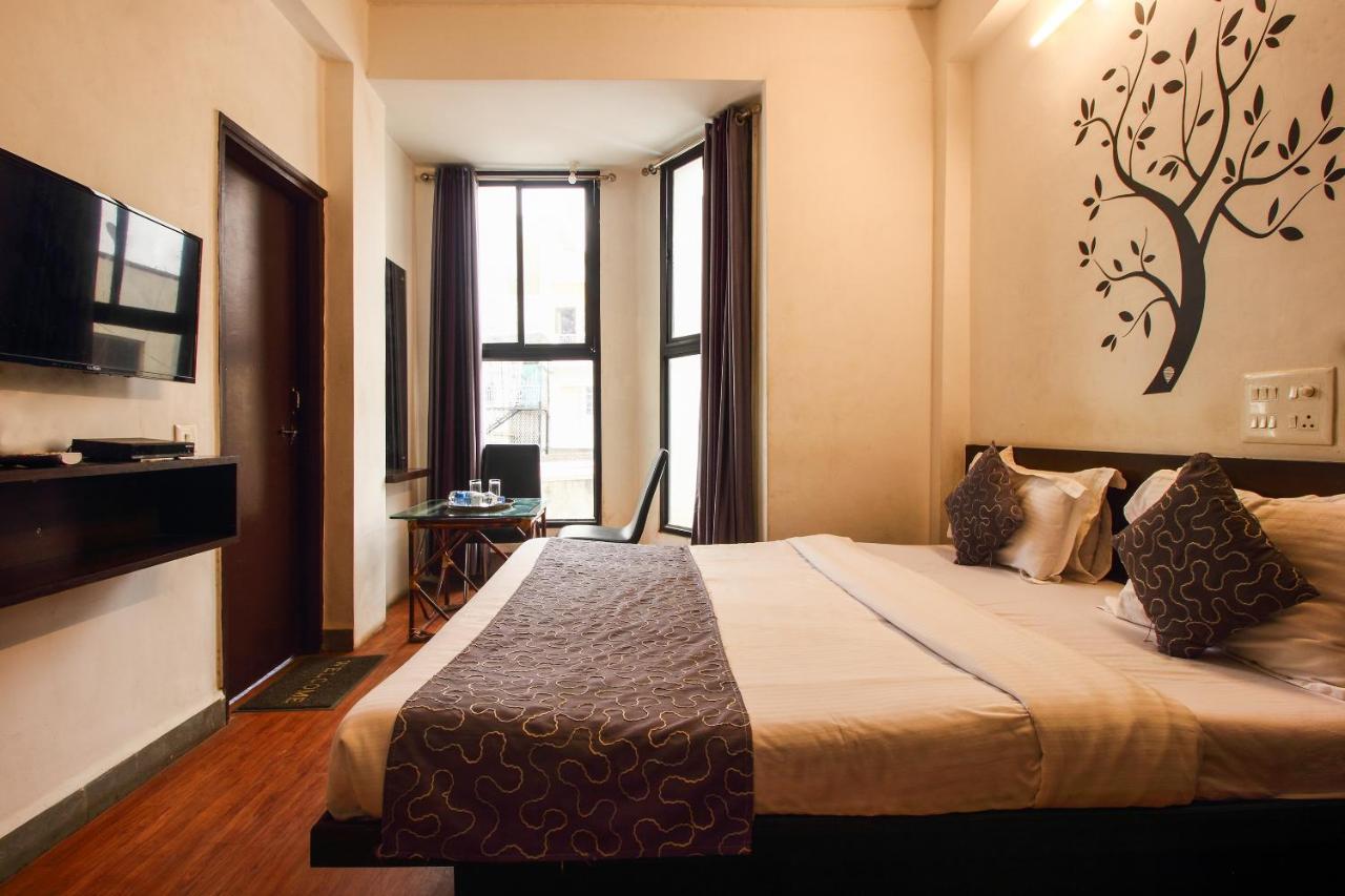 Oyo 3802 Hotel Nirmal Residency Аурангабад Екстер'єр фото